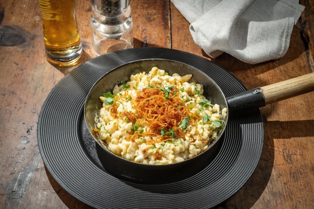 Käsespätzle Restaurant Adler